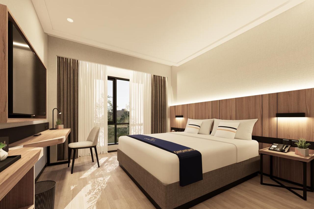 Fieris Hotel & Convention Kertajati Dawuhan Экстерьер фото
