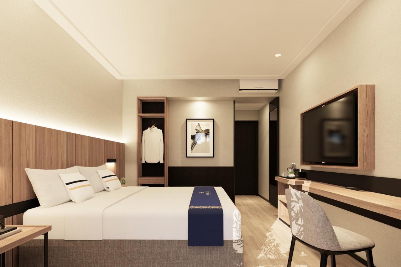 Fieris Hotel & Convention Kertajati Dawuhan Экстерьер фото